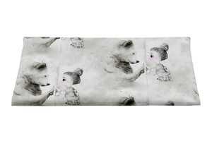 Wasserdichte Stoff - Mojo Graffi Kollektion - ein Mädchen mit einem Teddybären