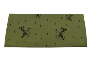 Foxes on olive
