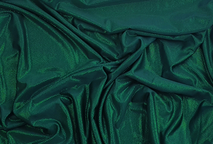 Strickwaren mit glänzenden Partikeln dunkelgrün