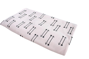 Fl?ches sur rose poudré (1)